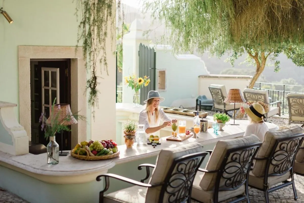 Tranquil Villa, Heated Pool In Country Estate Sintra Portugal
